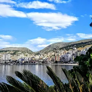 Ago Sarandë